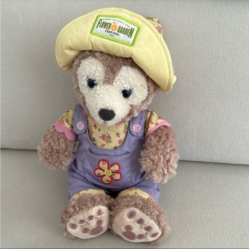 SHELLIEMAY DUFFY PLUSH EPCOT INTERNATIONAL
FLOWER AND GARDEN 2016 PLUSH DISNEY